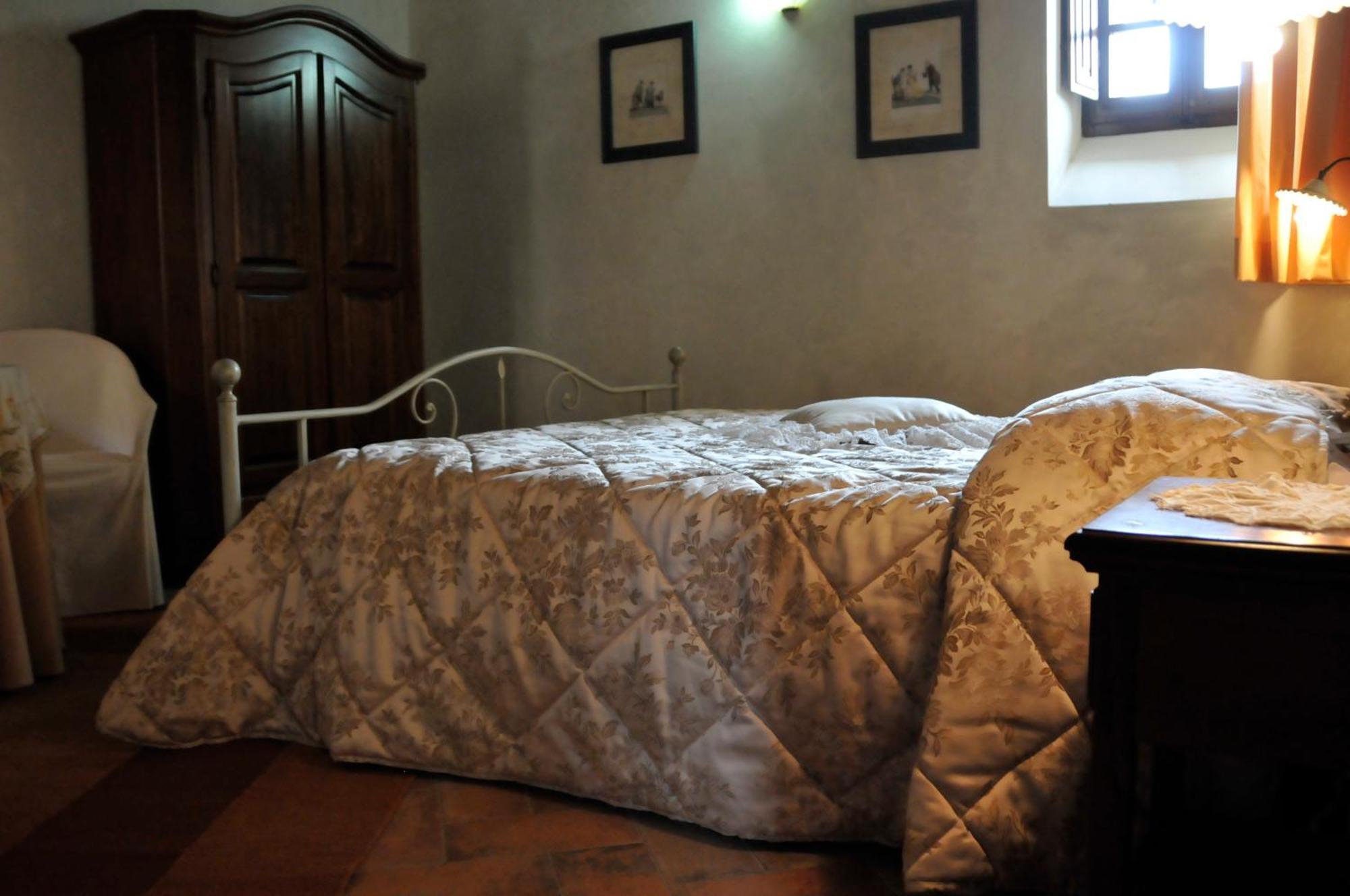Agriturismo Il Macchione П'єнца Екстер'єр фото